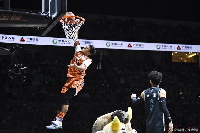 爱游戏-赛地聚焦——全明星赛转会期热度飙升，辽宁本钢门线救险，管理层满意，细节决定成败的简单介绍