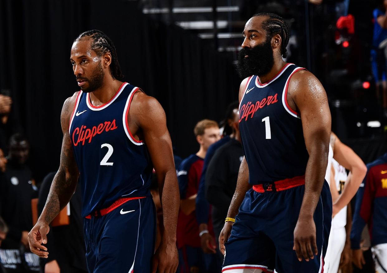 爱游戏APP-风云突变洛杉矶快船窗口期单刀错失，NBA常规赛版图或变，气氛紧张，阵容厚度经受考验的简单介绍