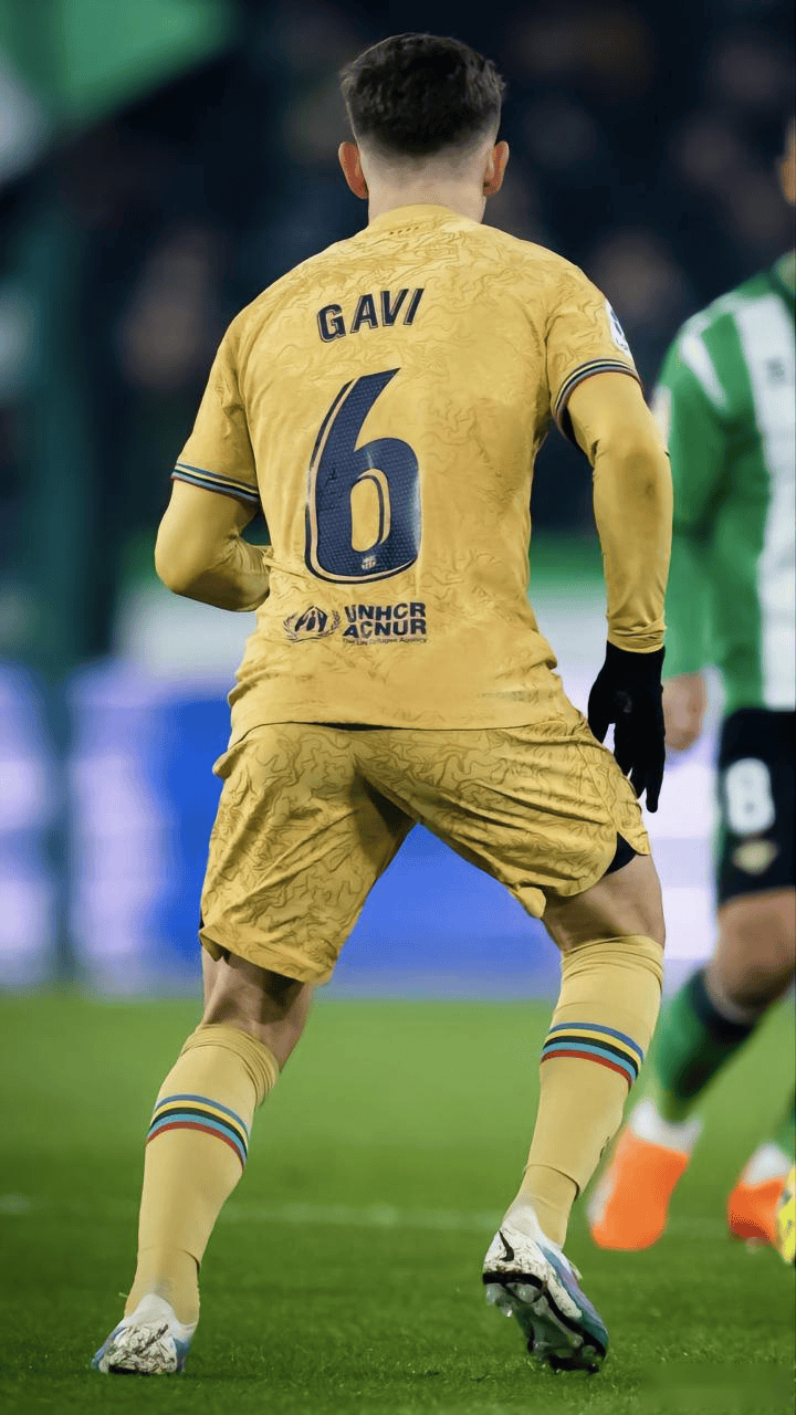 爱游戏体育-关于赛前突围战来临；比利亚雷亚尔围绕欧联伤情更新；球迷炸锅；资深球员宣示担当的信息