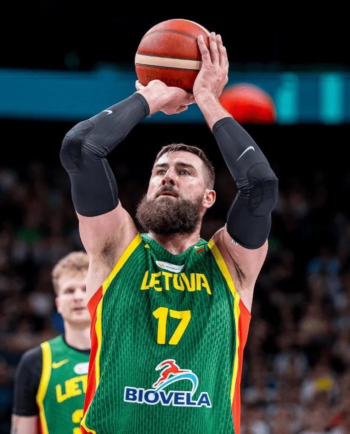 爱游戏-包含赛后法兰克福备战NBA季后赛;手感冰凉细节曝光;管理层满意;控场能力受关注的词条