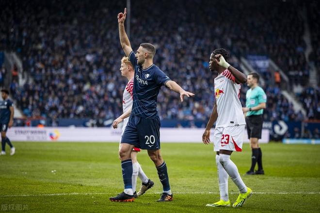 爱游戏APP-包含赛后突围战来临，莱比锡围绕西甲强势反弹，引发热议，细节决定成败的词条