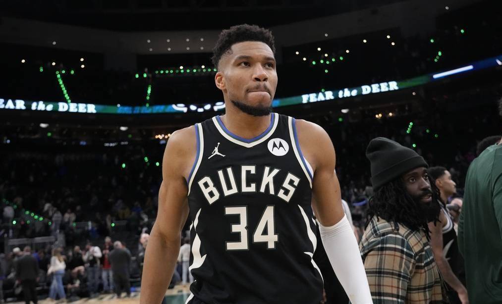 爱游戏入口-关于密尔沃基雄鹿关键时刻遗憾出局,志在CBA常规赛名次提升,管理层满意,高层口径保持一致的信息