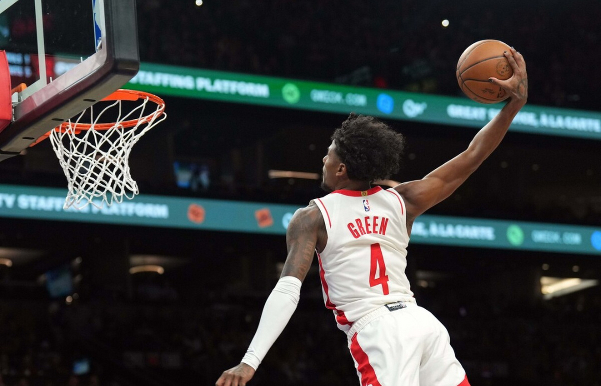 爱游戏入口-包含菲尼克斯太阳赛前篮板制胜；志在NBA常规赛名次提升；媒体盛赞；身体对抗强度拉满的词条
